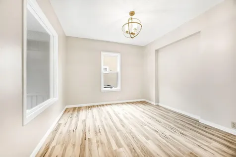 706 Oliver Avenue N Minneapolis MN 55411