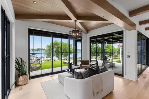254 Lake Street Excelsior MN 55331