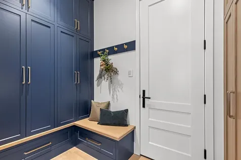 254 Lake Street Excelsior MN 55331