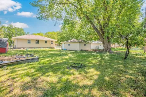 5949 Quail Avenue N Crystal MN 55429