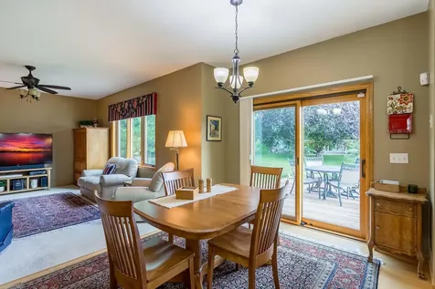 3895 Arlington Drive Woodbury MN 55129