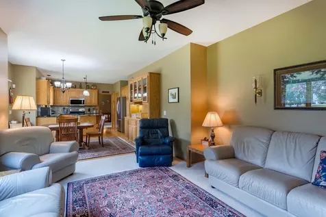 3895 Arlington Drive Woodbury MN 55129