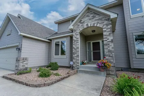 3895 Arlington Drive Woodbury MN 55129