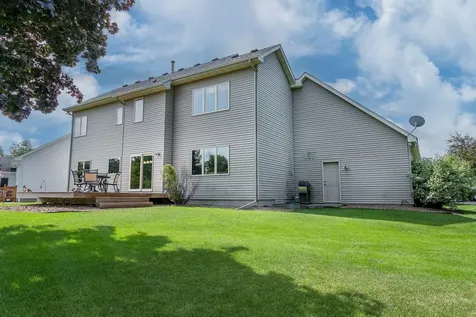 3895 Arlington Drive Woodbury MN 55129