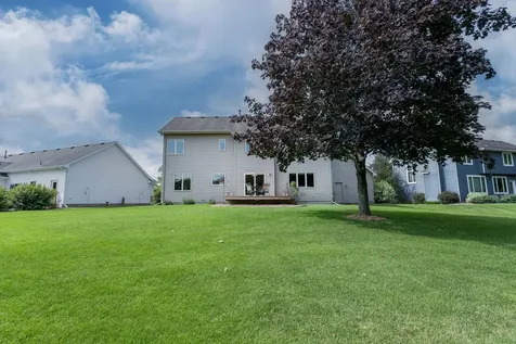 3895 Arlington Drive Woodbury MN 55129