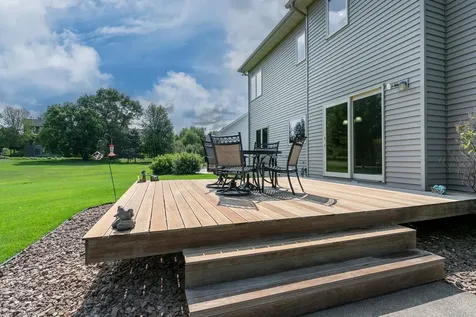 3895 Arlington Drive Woodbury MN 55129