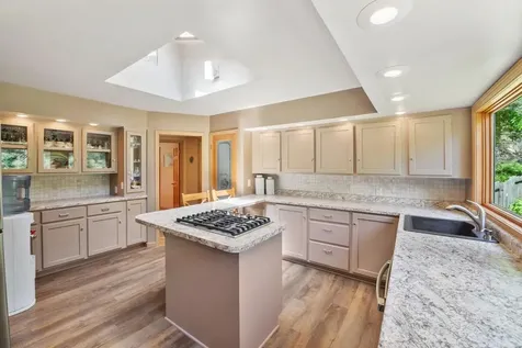 1845 Hillside Court N West Lakeland Twp MN 55082