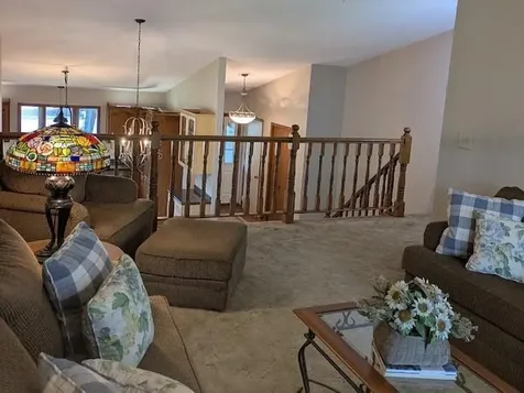 8427 Cooper Way Inver Grove Heights MN 55076