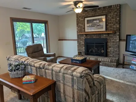 8427 Cooper Way Inver Grove Heights MN 55076