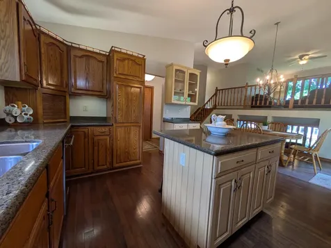 8427 Cooper Way Inver Grove Heights MN 55076
