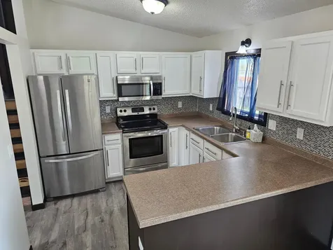 3616 Village Green Lane Moorhead MN 56560