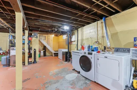1162 Thomas Avenue Saint Paul MN 55104