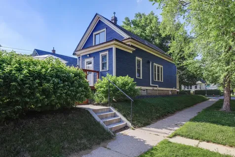 1162 Thomas Avenue Saint Paul MN 55104