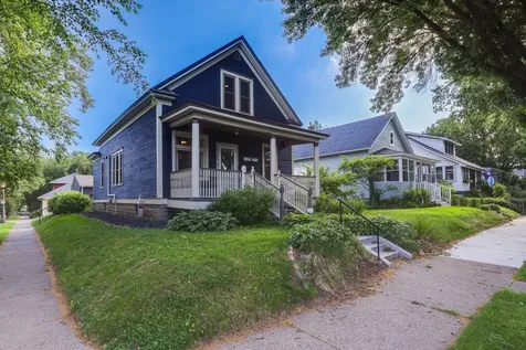 1162 Thomas Avenue Saint Paul MN 55104