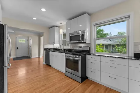 4705 Valley View Road Edina MN 55424