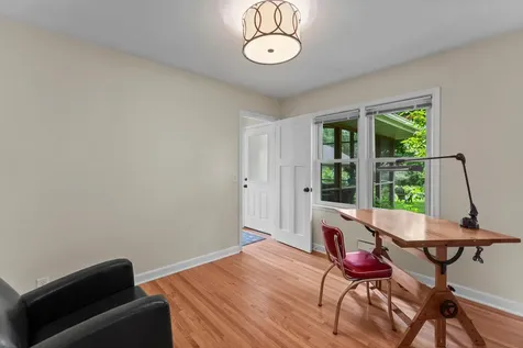 4705 Valley View Road Edina MN 55424