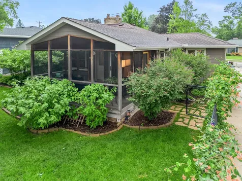 4705 Valley View Road Edina MN 55424