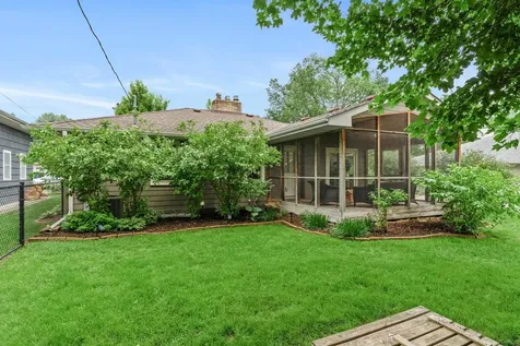 4705 Valley View Road Edina MN 55424