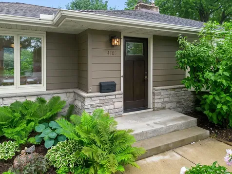 4705 Valley View Road Edina MN 55424