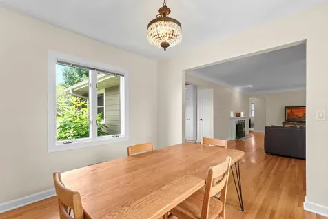 4705 Valley View Road Edina MN 55424