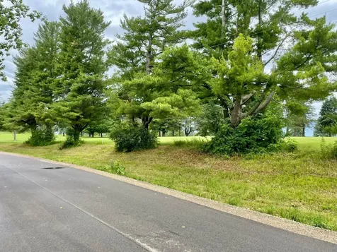 208 Skyline Drive Wabasha MN 55981