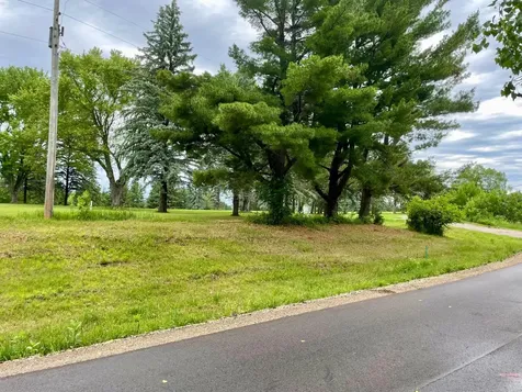 208 Skyline Drive Wabasha MN 55981