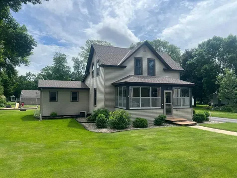 413 S Swift Avenue Litchfield MN 55355