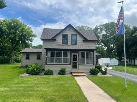 413 S Swift Avenue Litchfield MN 55355