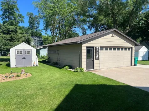 413 S Swift Avenue Litchfield MN 55355