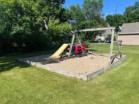 413 S Swift Avenue Litchfield MN 55355