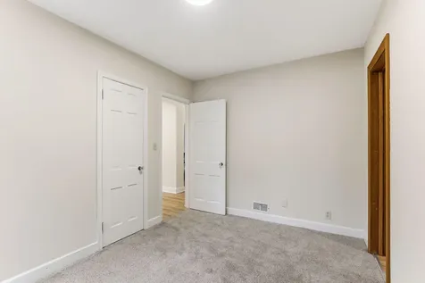 6612 Lynwood Boulevard Richfield MN 55423
