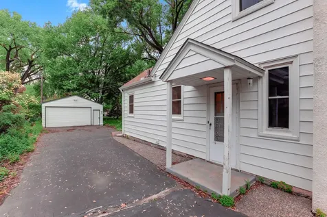 6612 Lynwood Boulevard Richfield MN 55423