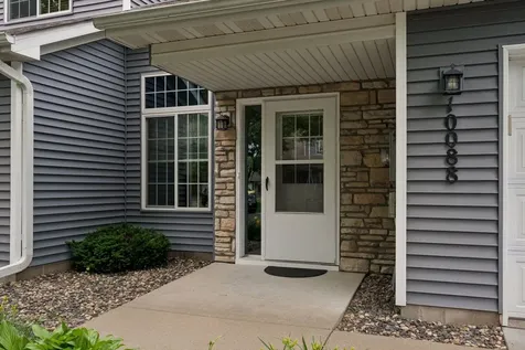 10088 Pleasure Creek Circle NE Blaine MN 55434