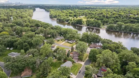 7610 Alden Way NE Fridley MN 55432