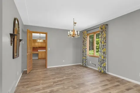 13513 Colfax Avenue S Burnsville MN 55337