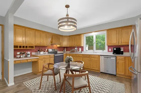 13513 Colfax Avenue S Burnsville MN 55337