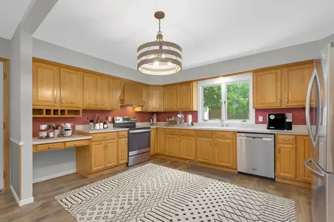 13513 Colfax Avenue S Burnsville MN 55337