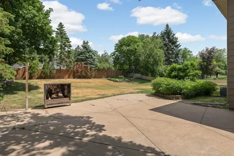 13513 Colfax Avenue S Burnsville MN 55337