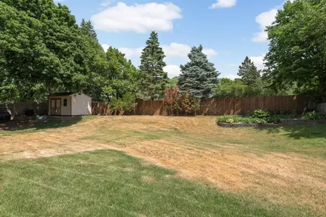 13513 Colfax Avenue S Burnsville MN 55337