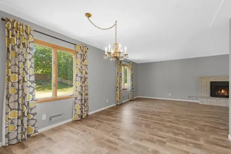 13513 Colfax Avenue S Burnsville MN 55337