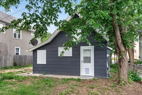 1058 Arcade Street Saint Paul MN 55106