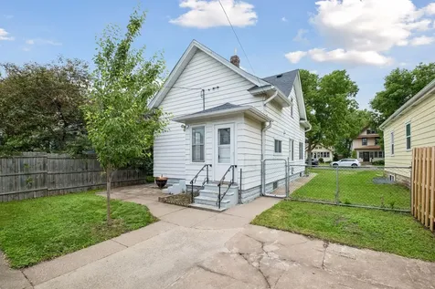 1262 Charles Avenue Saint Paul MN 55104