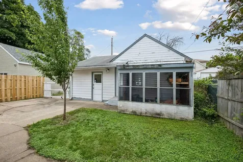 1262 Charles Avenue Saint Paul MN 55104
