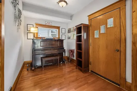 1262 Charles Avenue Saint Paul MN 55104