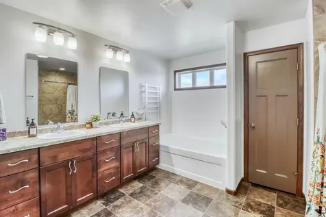 5001 44th Street S Fargo ND 58104