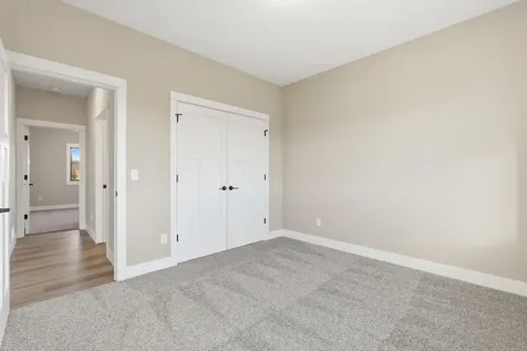 995 152nd Avenue New Richmond WI 54017