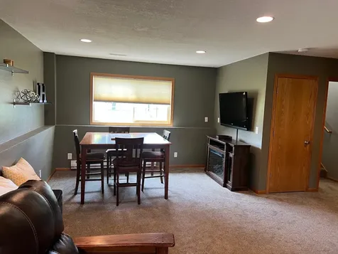 728 W 7th Street Litchfield MN 55355