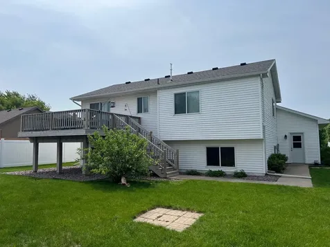 728 W 7th Street Litchfield MN 55355