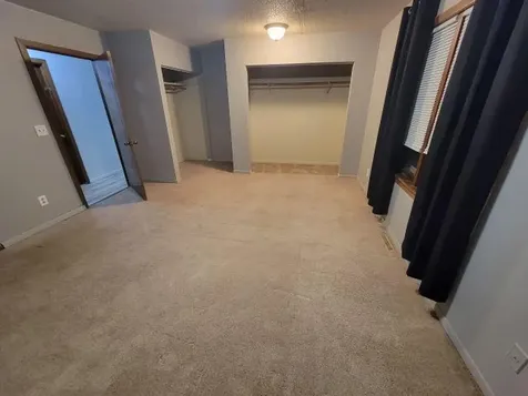 802 Le Hillier Street Mankato MN 56001