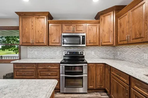 6897 95th Avenue SE Clear Lake MN 55319